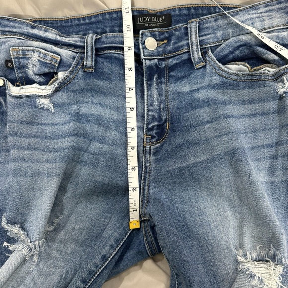 Judy Blue boyfriend distressed jeans style# JB82217MD 7/28 - Picture 7 of 8